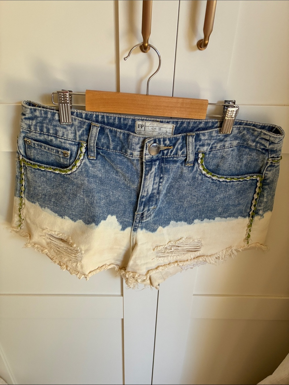 Free People Blue and Cream Dip-Dye Distressed Denim Shorts